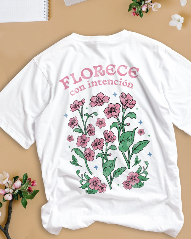 Spanish - Encuentra la belleza florel Graphic T-Shirt